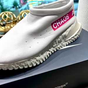 Moving sale, never worn purchase size 12